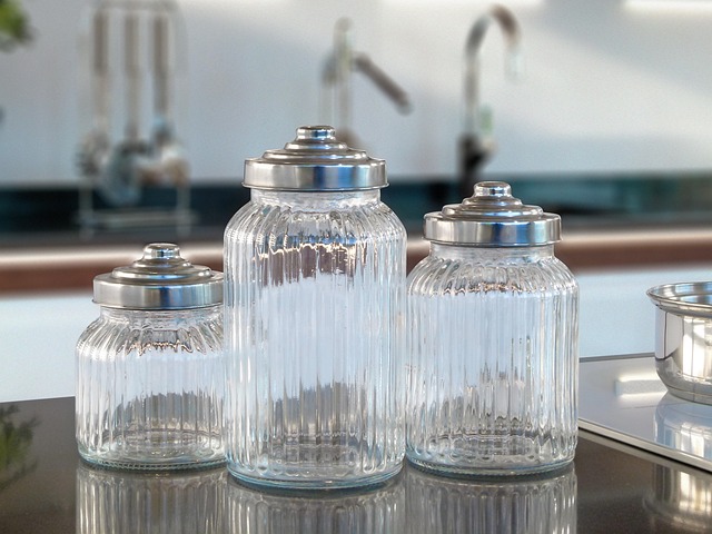 25 Clever Ways to Organize a Tiny Pantry for Maximum Storage 25 Clever Ways to Organize a Tiny Pantry for Maximum Storage-Usa Home Guide