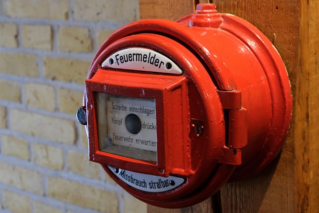Interlinked Smoke Heat & CO Alarms - Wireless Interconnect Interlinked Smoke Heat & CO Alarms - Wireless Interconnect-Usa Home Guide