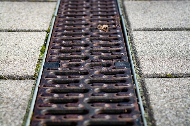 Quick Solutions for Clogged Gutters & Downspouts Quick Solutions for Clogged Gutters & Downspouts-Usa Home Guide