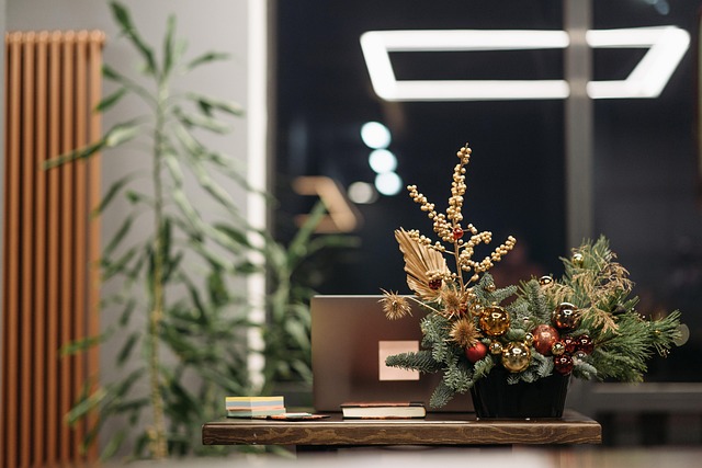 Seasonal Décor Swaps: From Spring Fresh to Winter Cozy