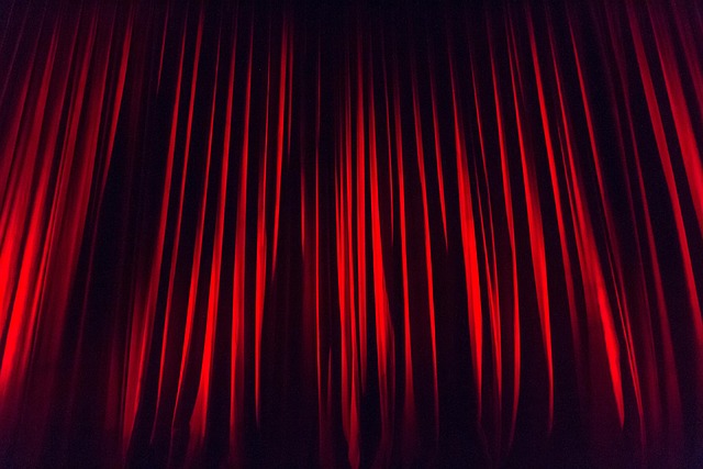 Theatre Lighting Design: A Complete Guide to Stage Illumination