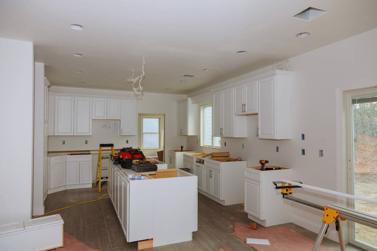 What is the difference between home improvement and remodeling-Usa Home Guide