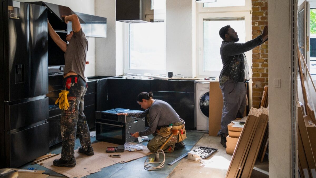 What is the difference between home remodeling and home renovation-Usa Home Guide